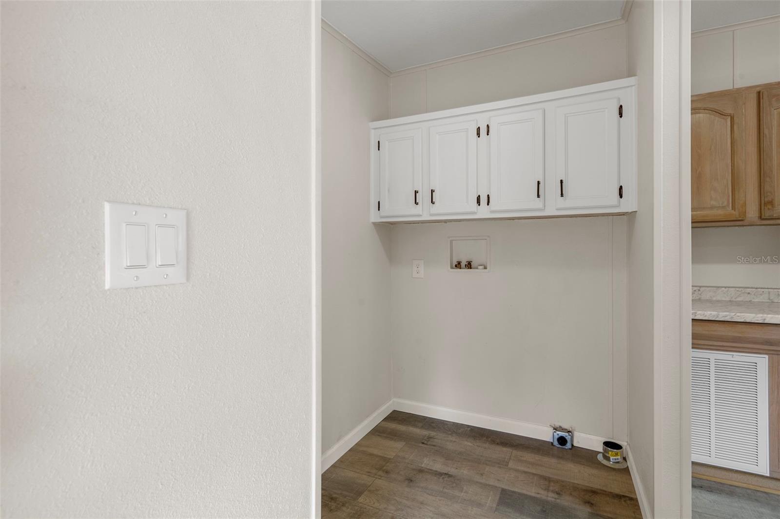 LEISURE HILLS SUB - Residential