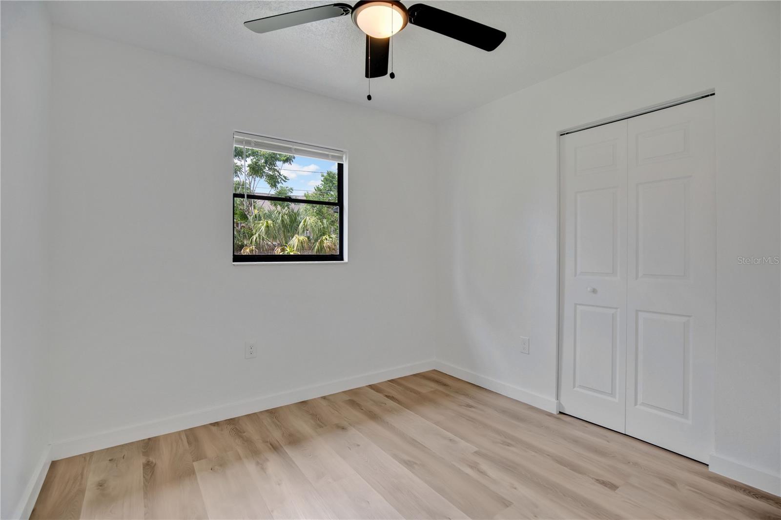 RIDGE HIGH 1ST ADD - Residential Lease