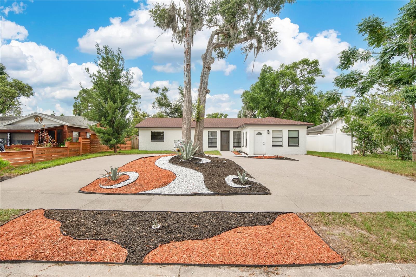 RIDGE HIGH 1ST ADD - Residential Lease