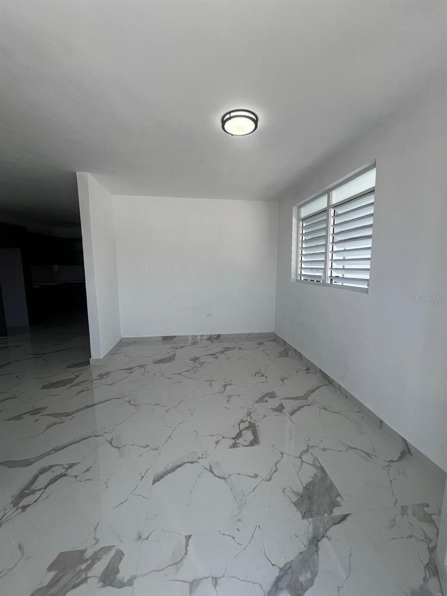 PUERTO NUEVO - Residential Income