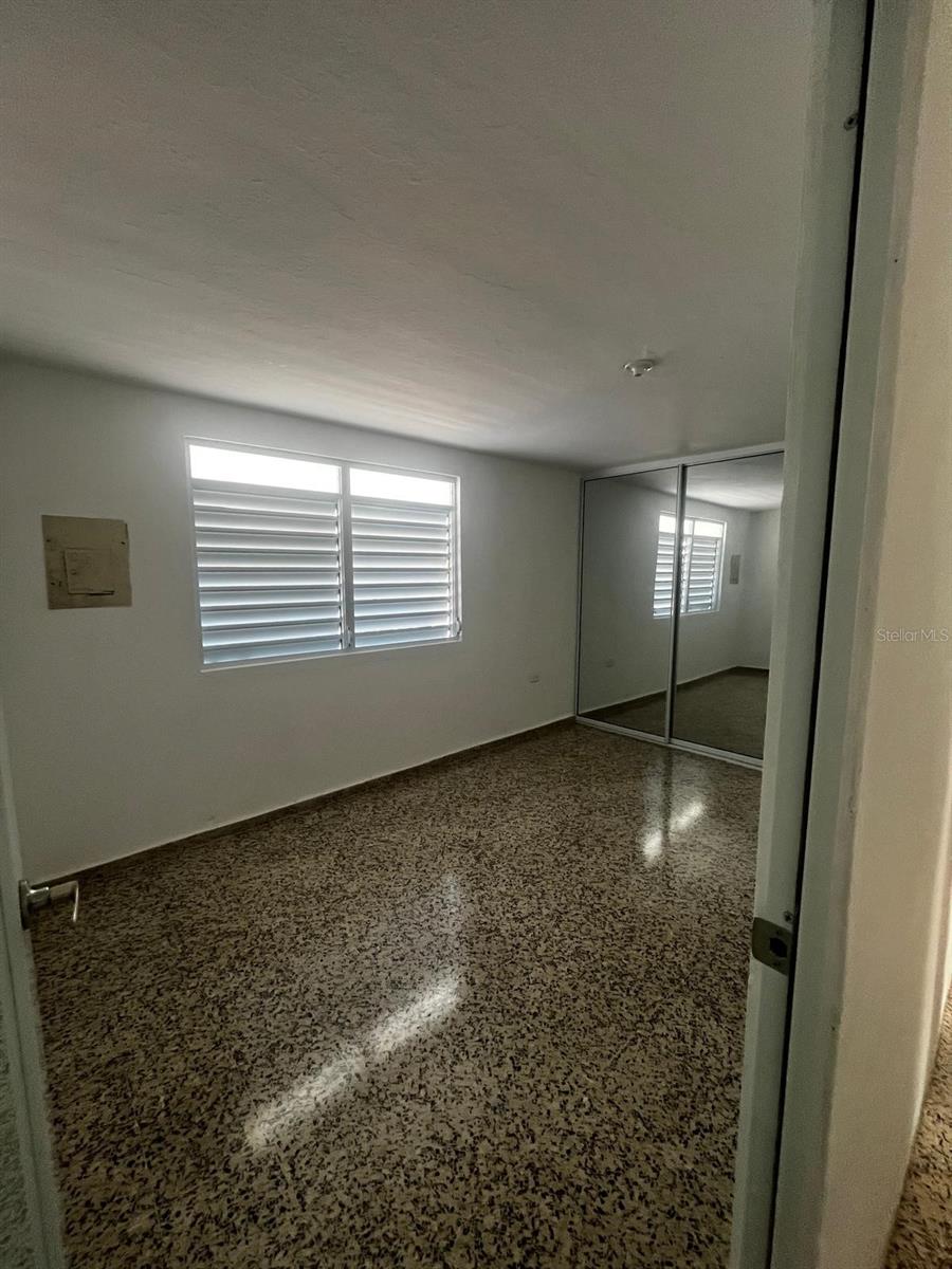 PUERTO NUEVO - Residential Income