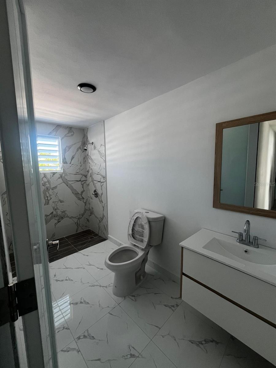 PUERTO NUEVO - Residential Income