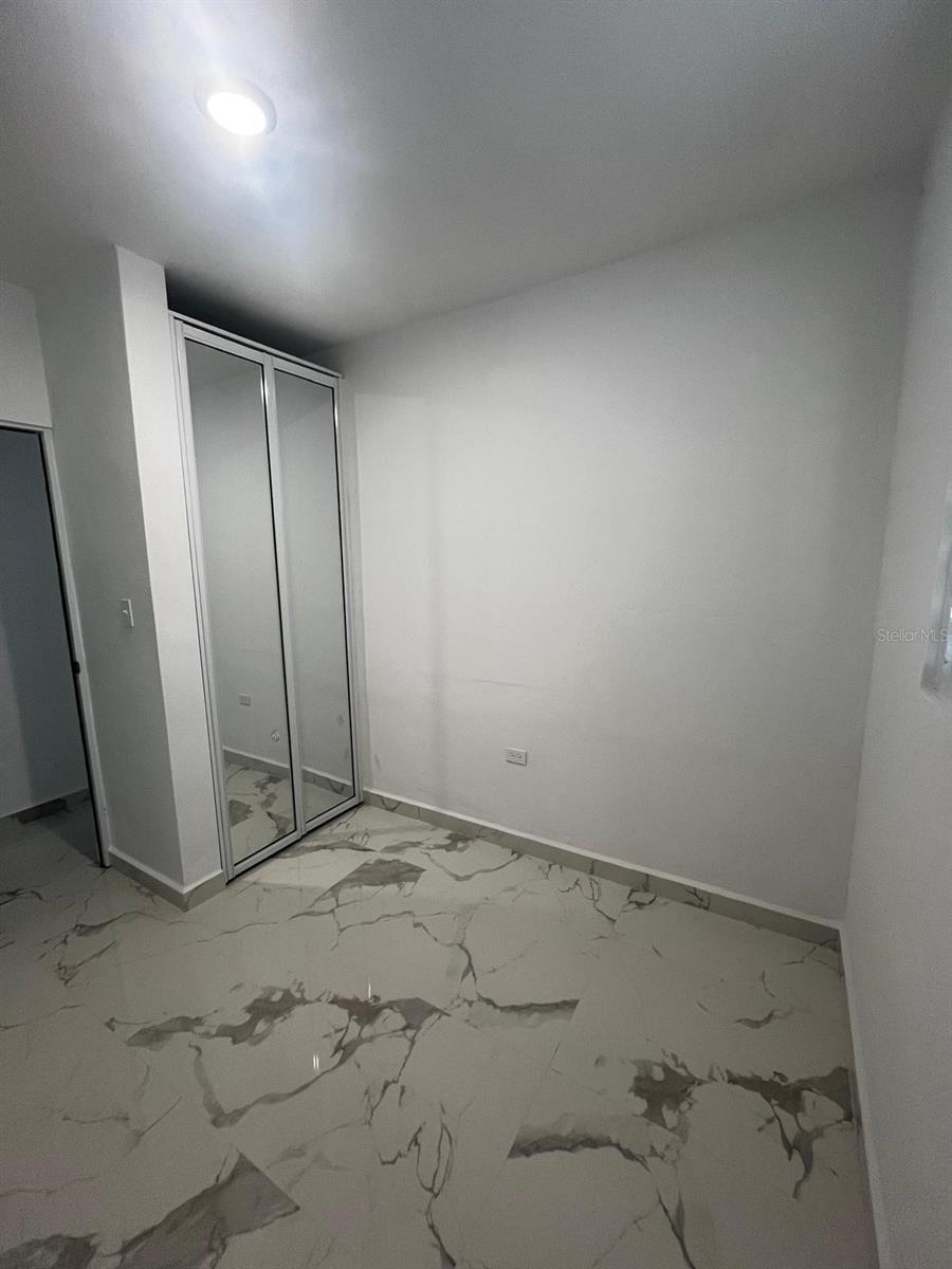 PUERTO NUEVO - Residential Income