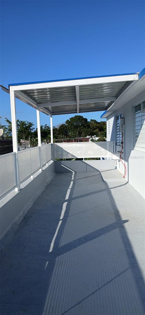 PUERTO NUEVO - Residential Income