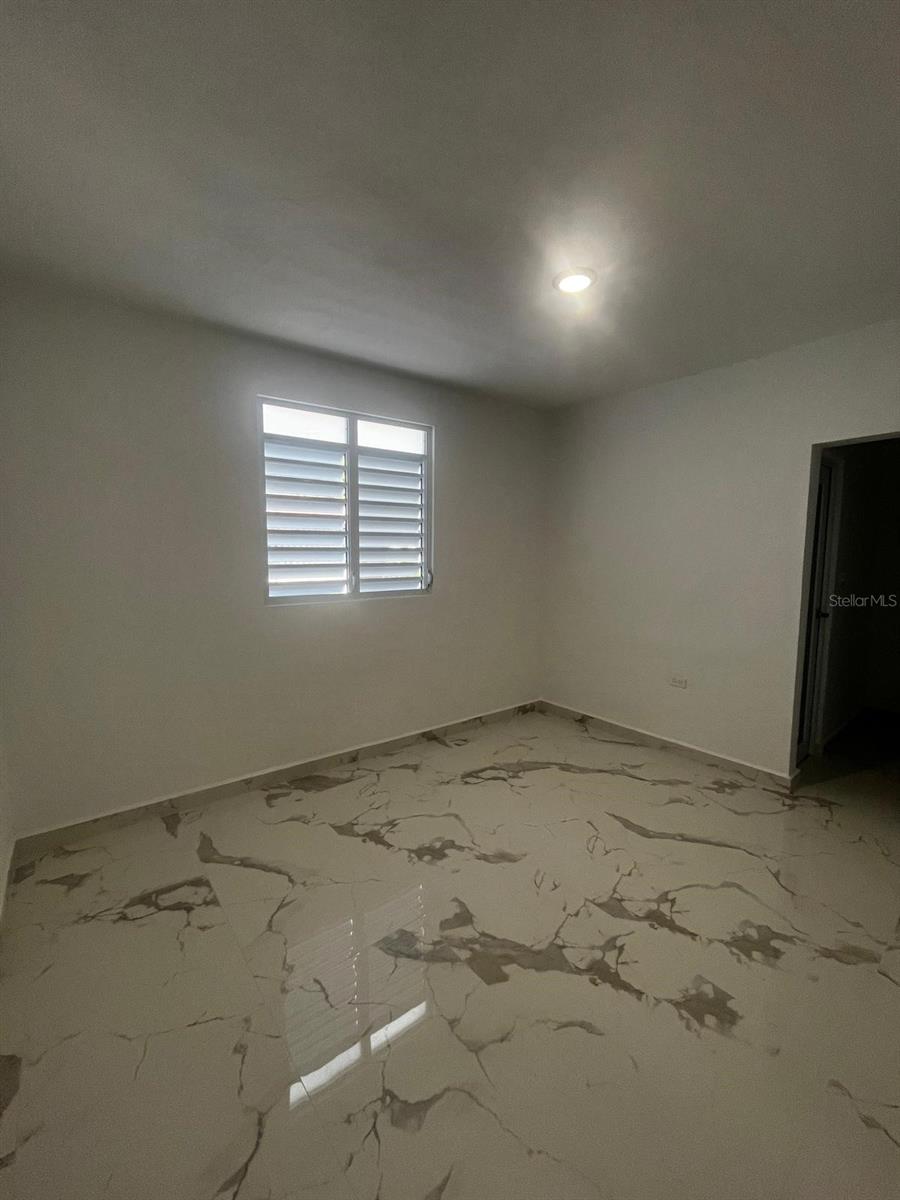 PUERTO NUEVO - Residential Income