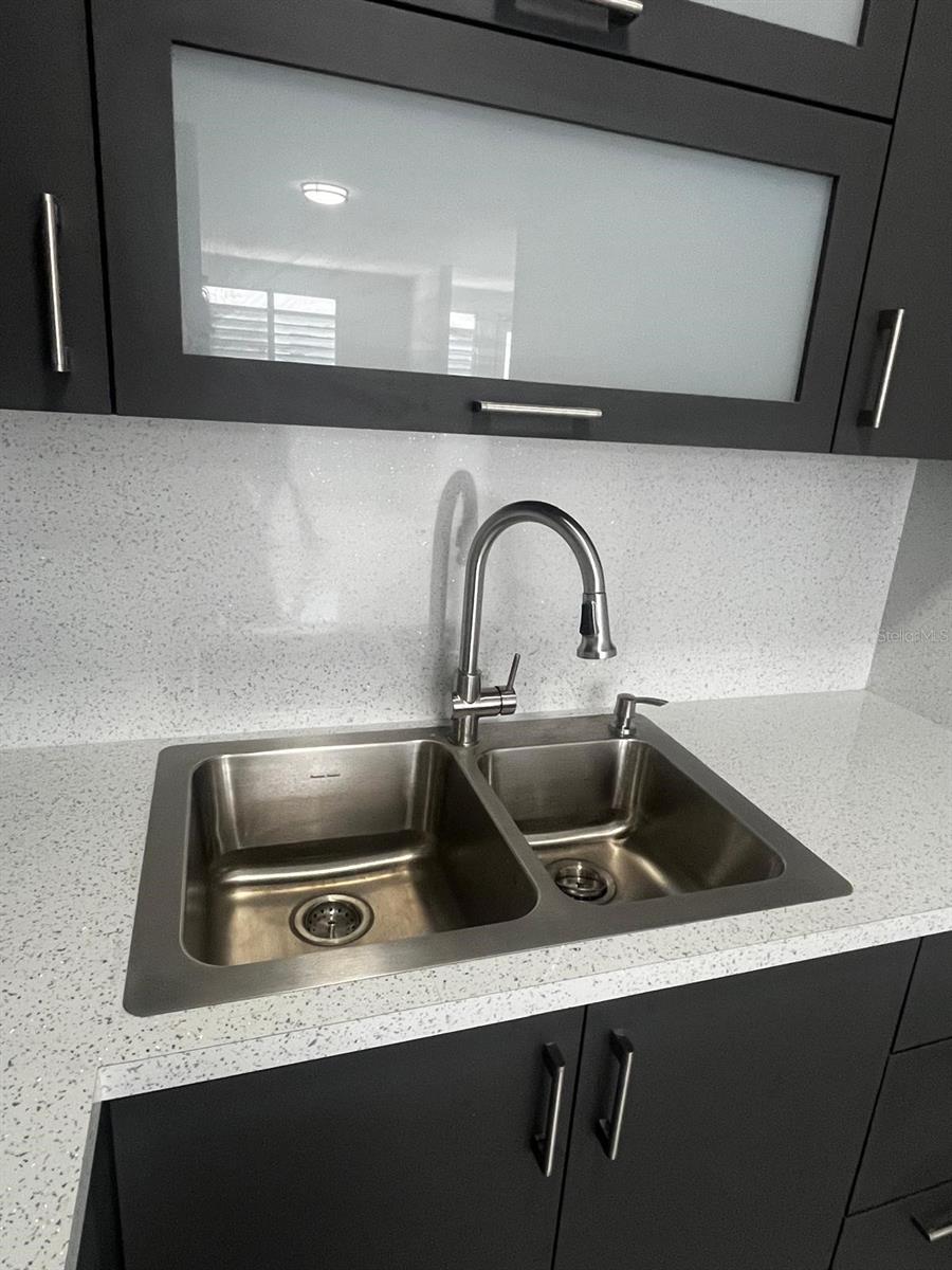 PUERTO NUEVO - Residential Income