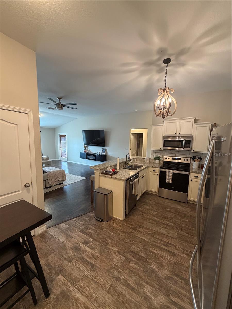 VILLAGES AT AVALON PH 1 - Residential