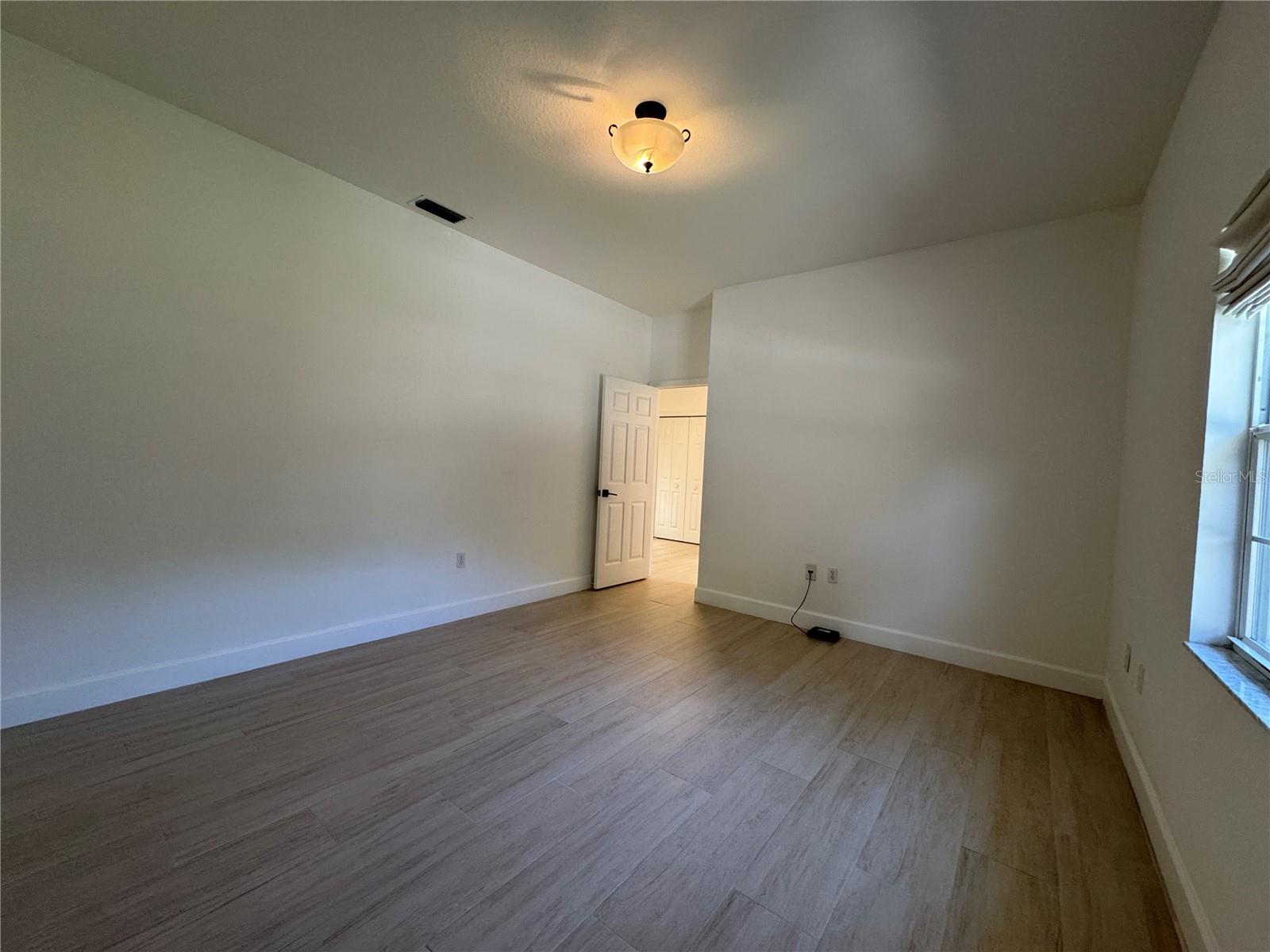 GOLDEN HILLS TURF & COUNTRY CLUB - Residential Lease