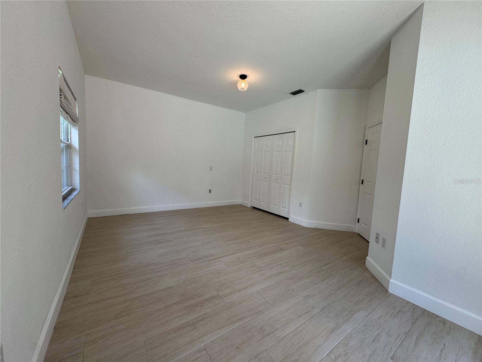 GOLDEN HILLS TURF & COUNTRY CLUB - Residential Lease