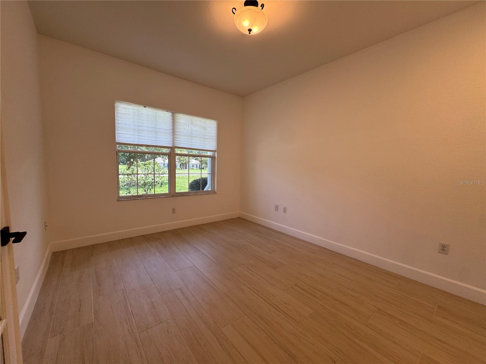 GOLDEN HILLS TURF & COUNTRY CLUB - Residential Lease