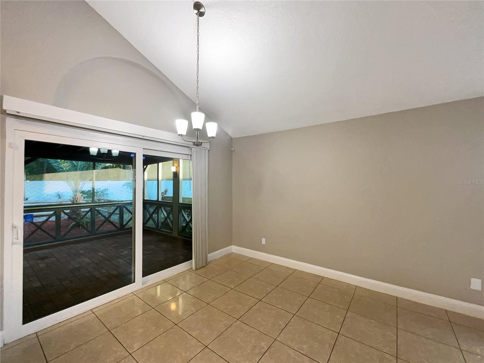 BAY POINTE PH 02 - Residential