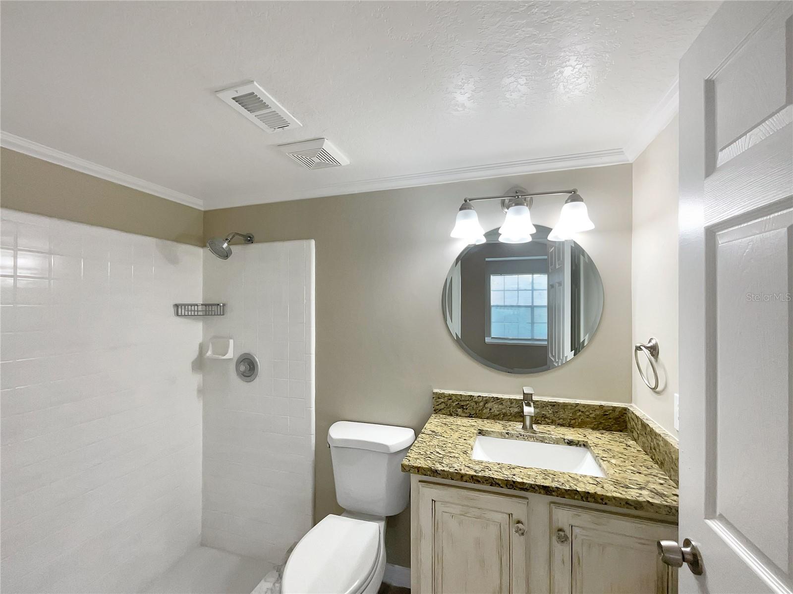 BAY POINTE PH 02 - Residential