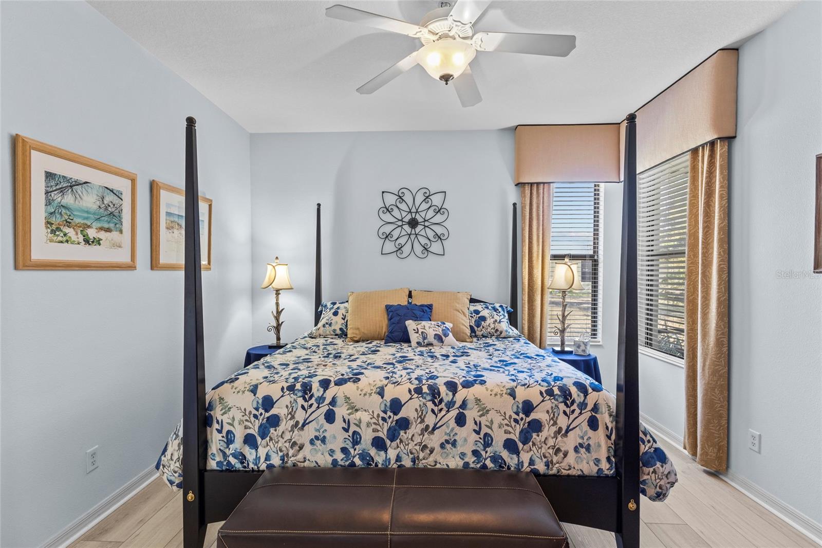 VENETIAN FALLS PH 2 - Residential