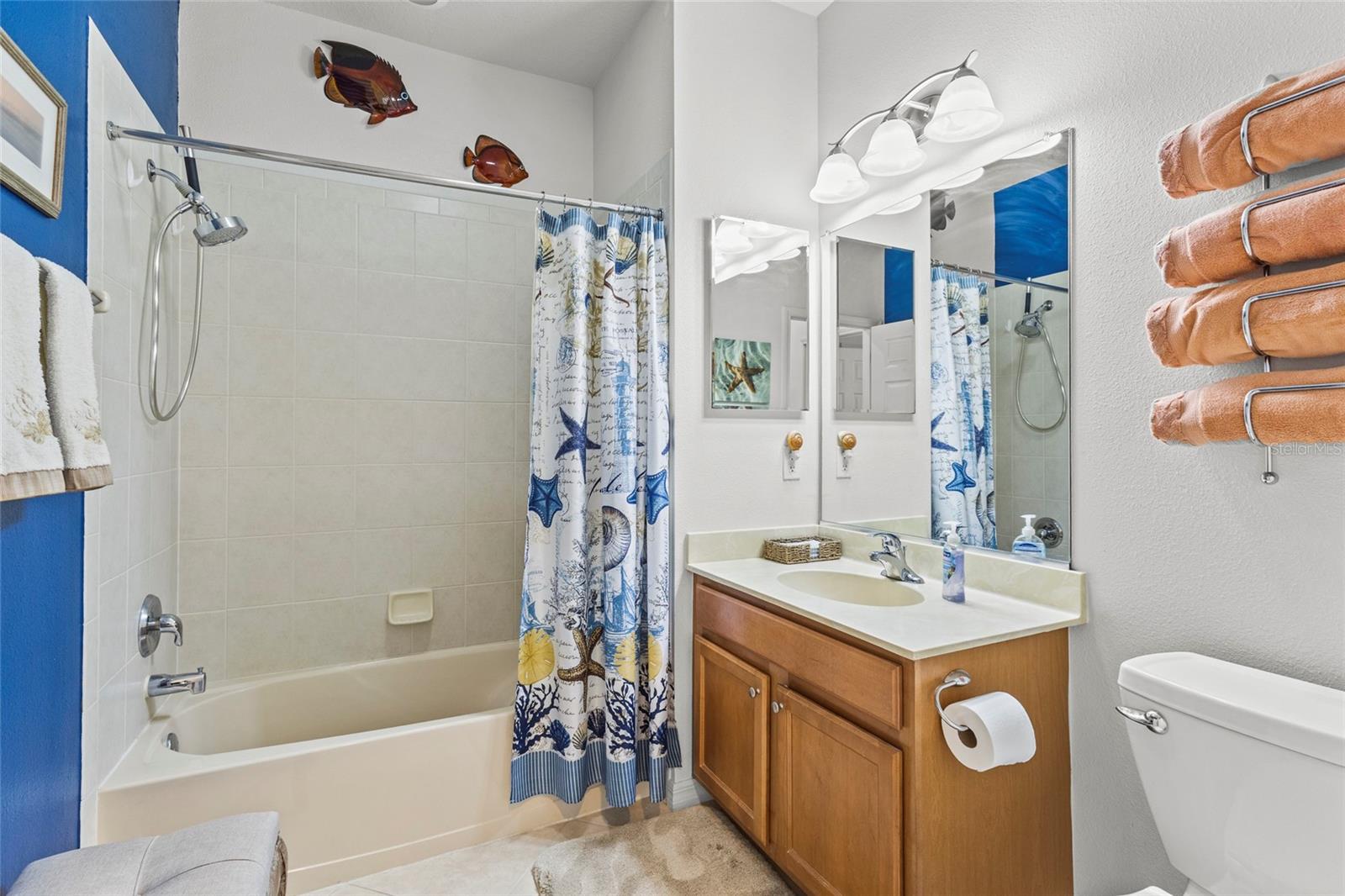 VENETIAN FALLS PH 2 - Residential