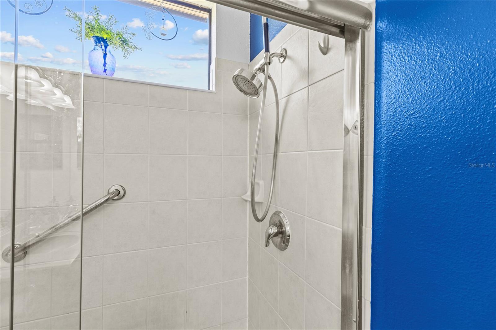 VENETIAN FALLS PH 2 - Residential