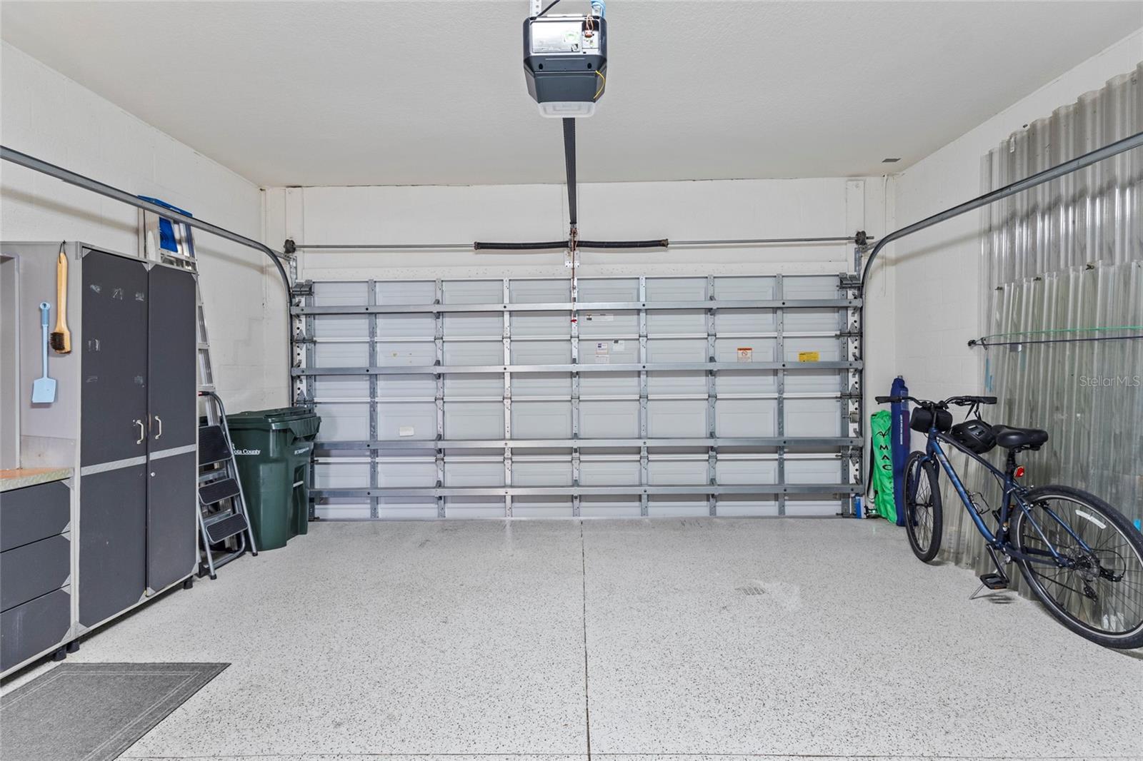 VENETIAN FALLS PH 2 - Residential