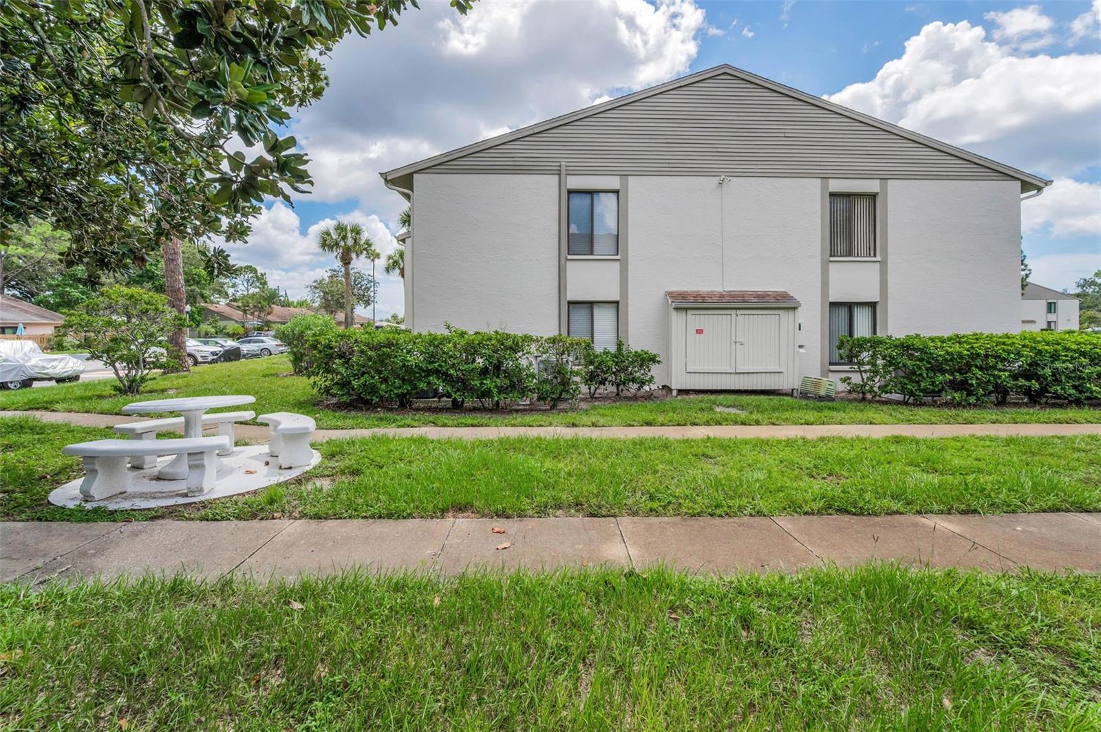PINE RIDGE AT PALM HARBOR - Residential