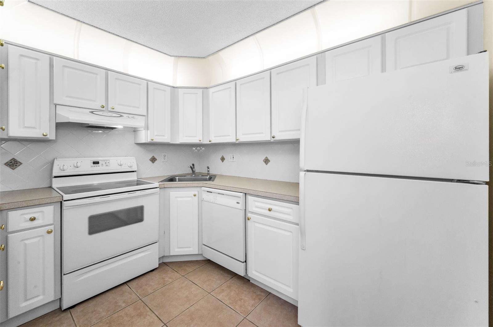PINE RIDGE AT PALM HARBOR - Residential