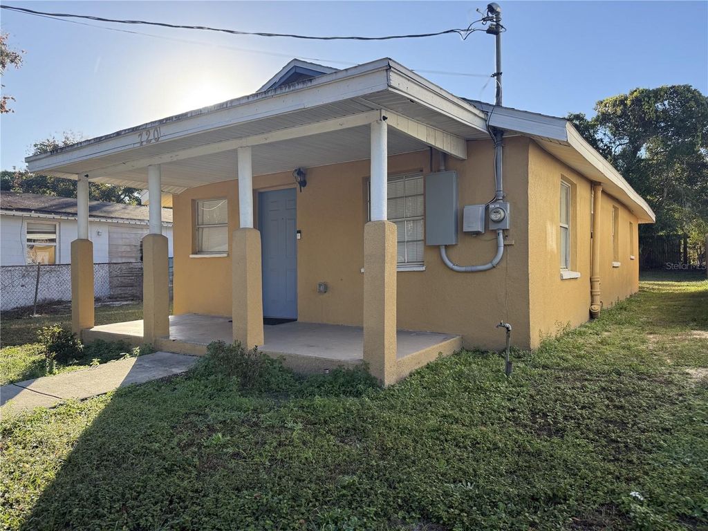 Photo of 720 W 12th Street, Lakeland, FL 33805 (MLS # TB8458725)