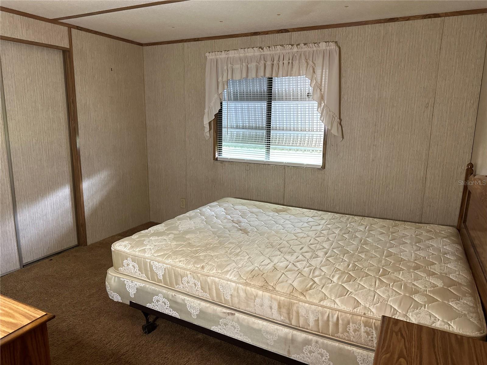 SILVER MDWS NORTH - Residential