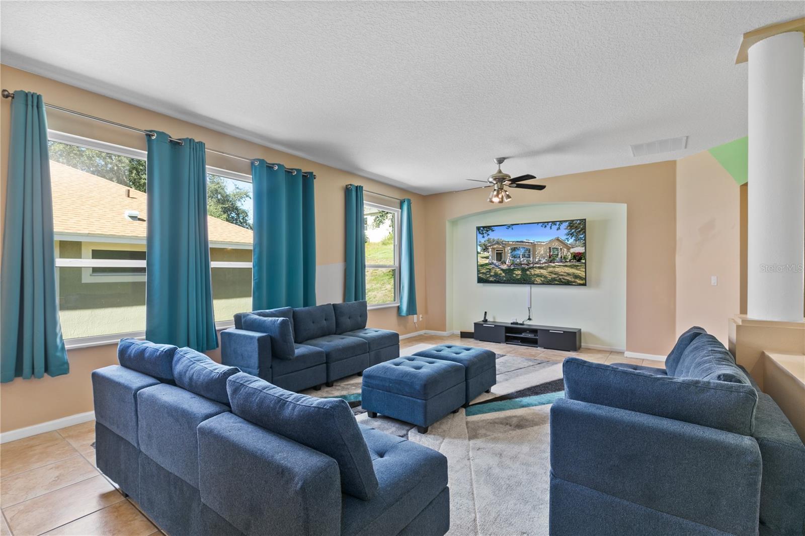 LAKE LOUISA HIGHLANDS PH 01 - Residential