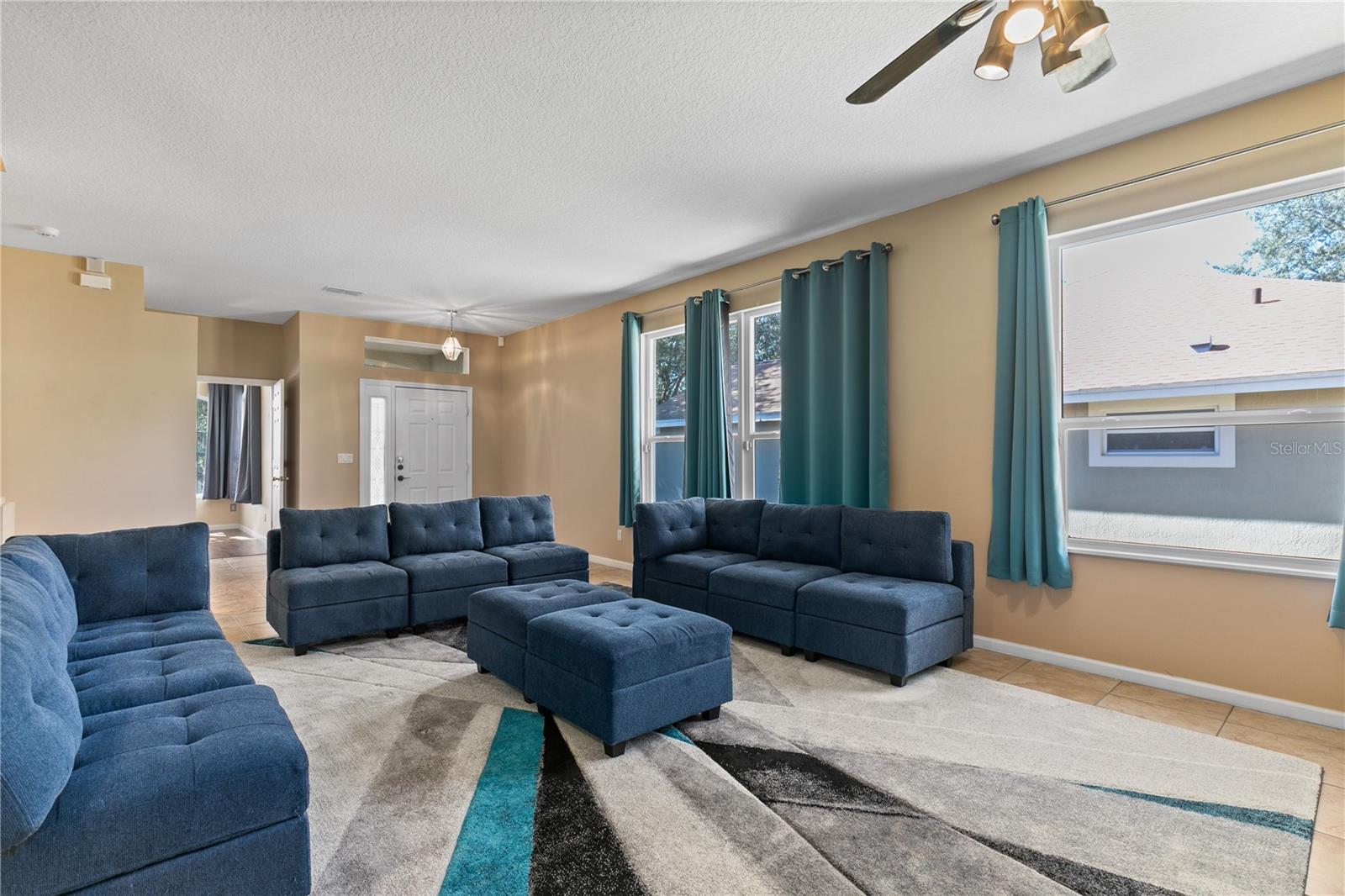 LAKE LOUISA HIGHLANDS PH 01 - Residential