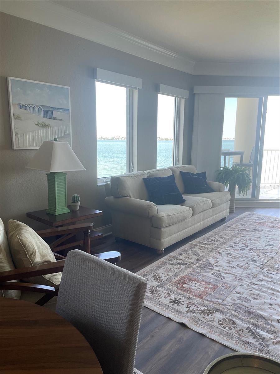 PARADISO CONDO - Residential Lease