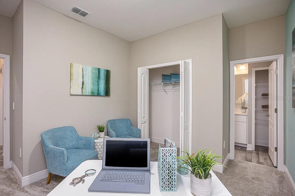 AVALON WOODS - Residential