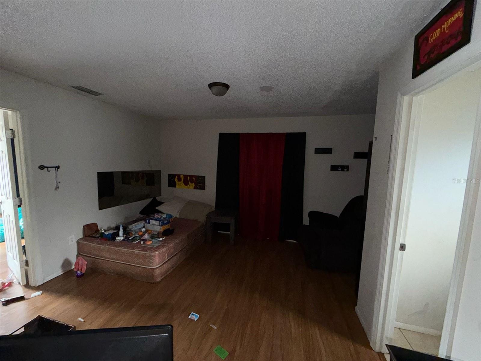 NOT IN A SUBDIVISION - Residential