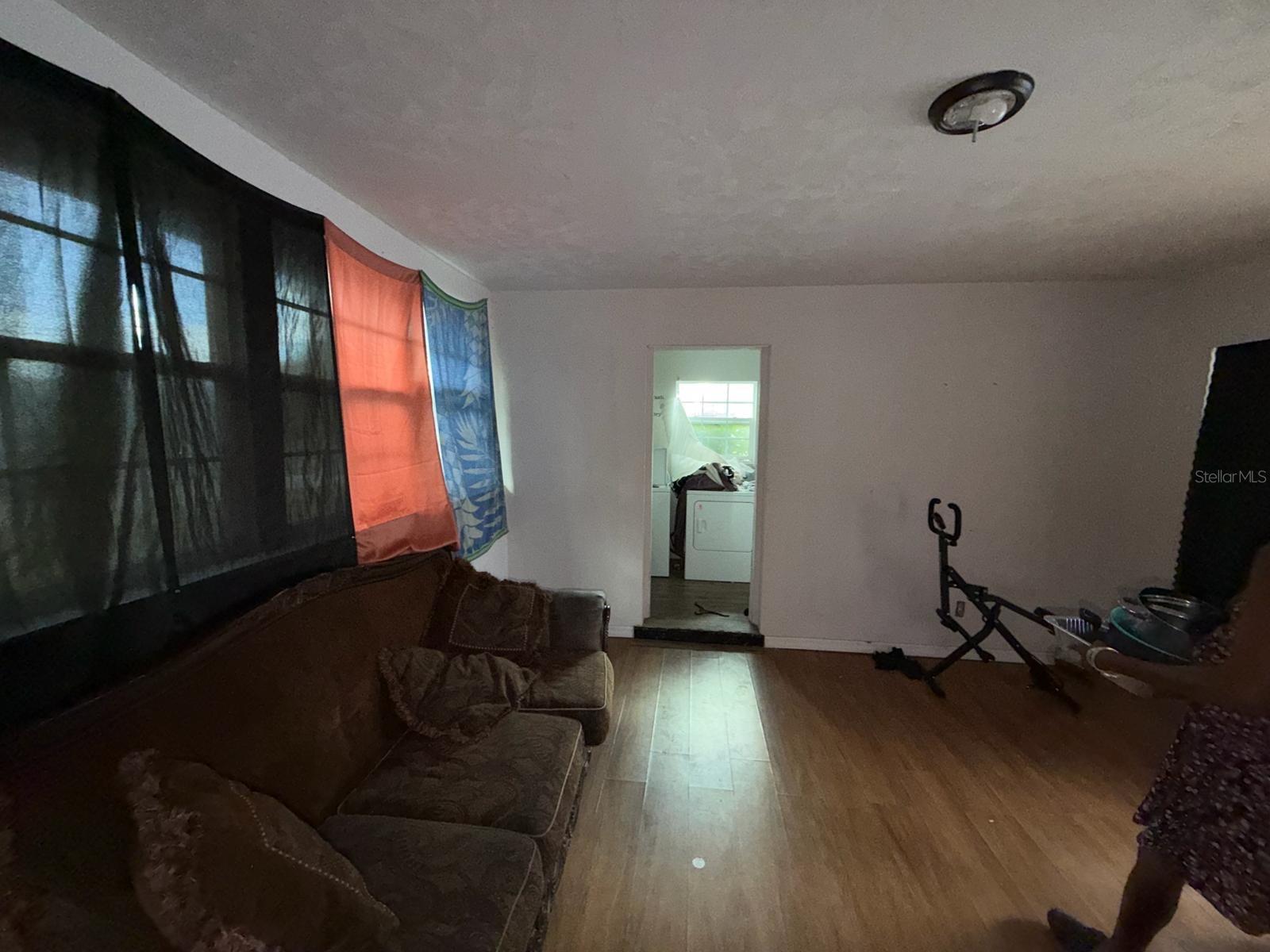 NOT IN A SUBDIVISION - Residential