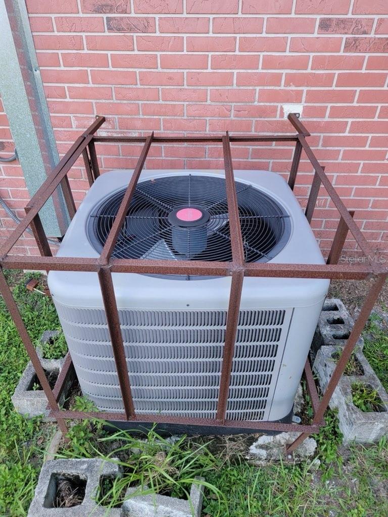 NOT IN A SUBDIVISION - Residential