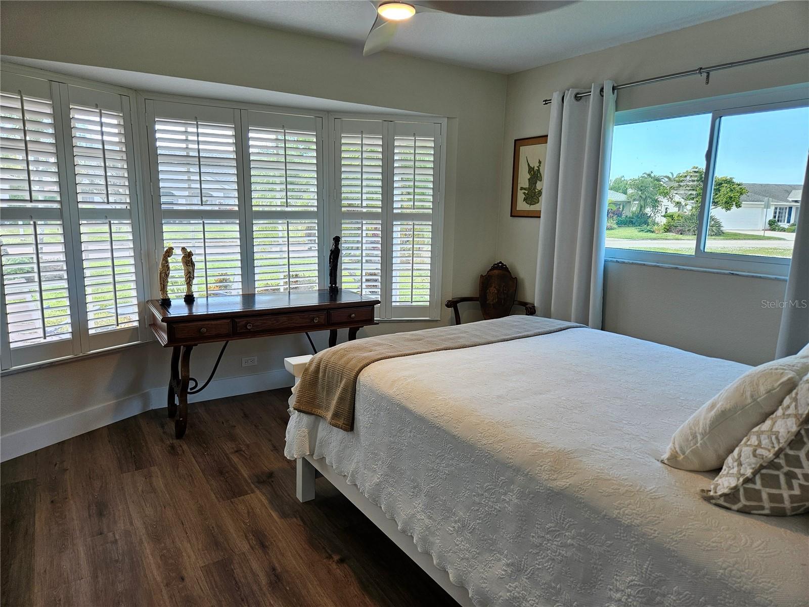 VENICE GARDENS SEC 2 - Residential Lease