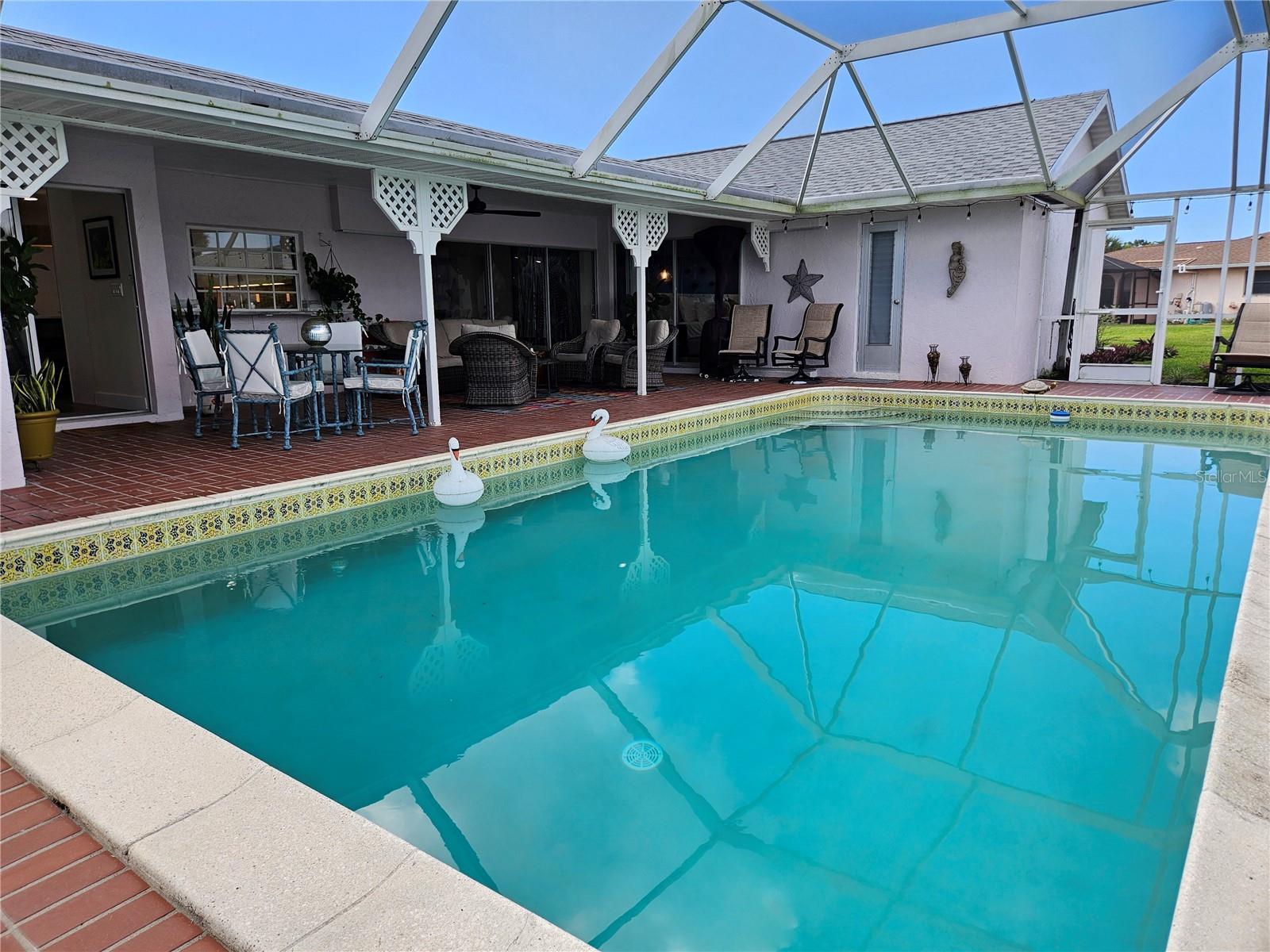 VENICE GARDENS SEC 2 - Residential Lease