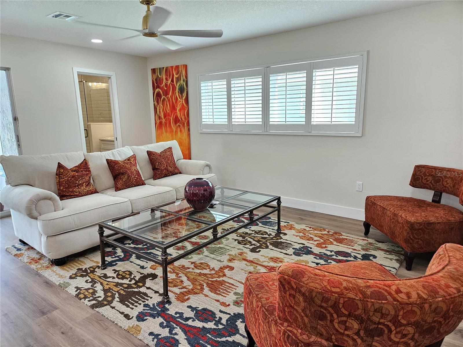 VENICE GARDENS SEC 2 - Residential Lease