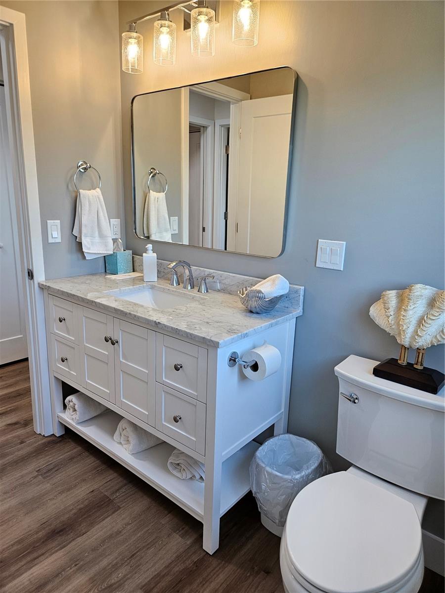 VENICE GARDENS SEC 2 - Residential Lease