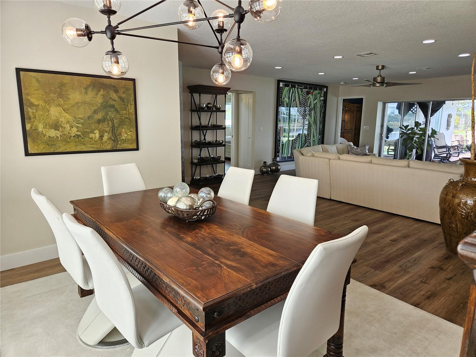 VENICE GARDENS SEC 2 - Residential Lease