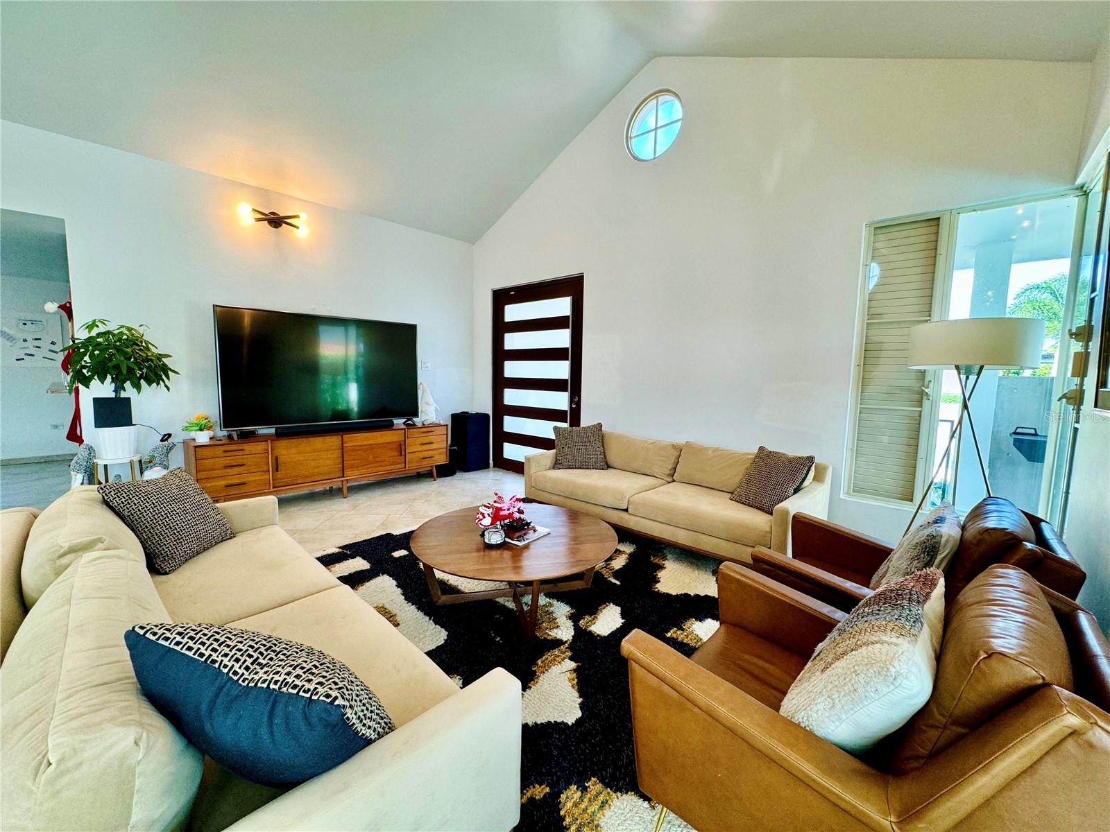 SABANERA DORADO - Residential