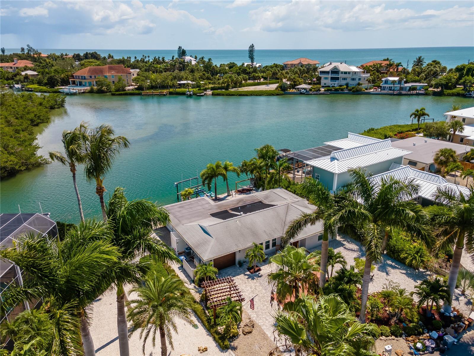 922 CASEY COVE DRIVE