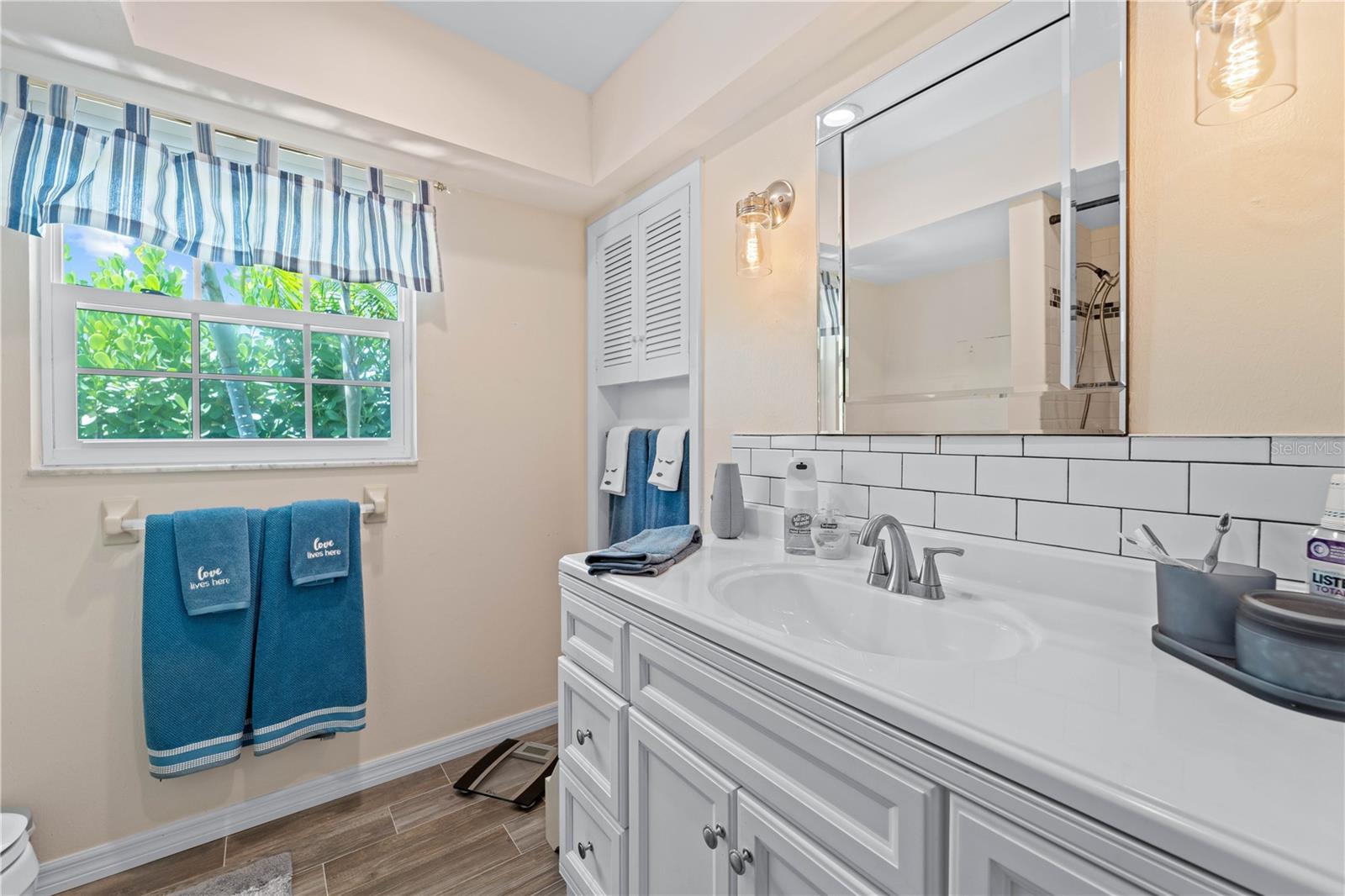 CASEY COVE - Residential