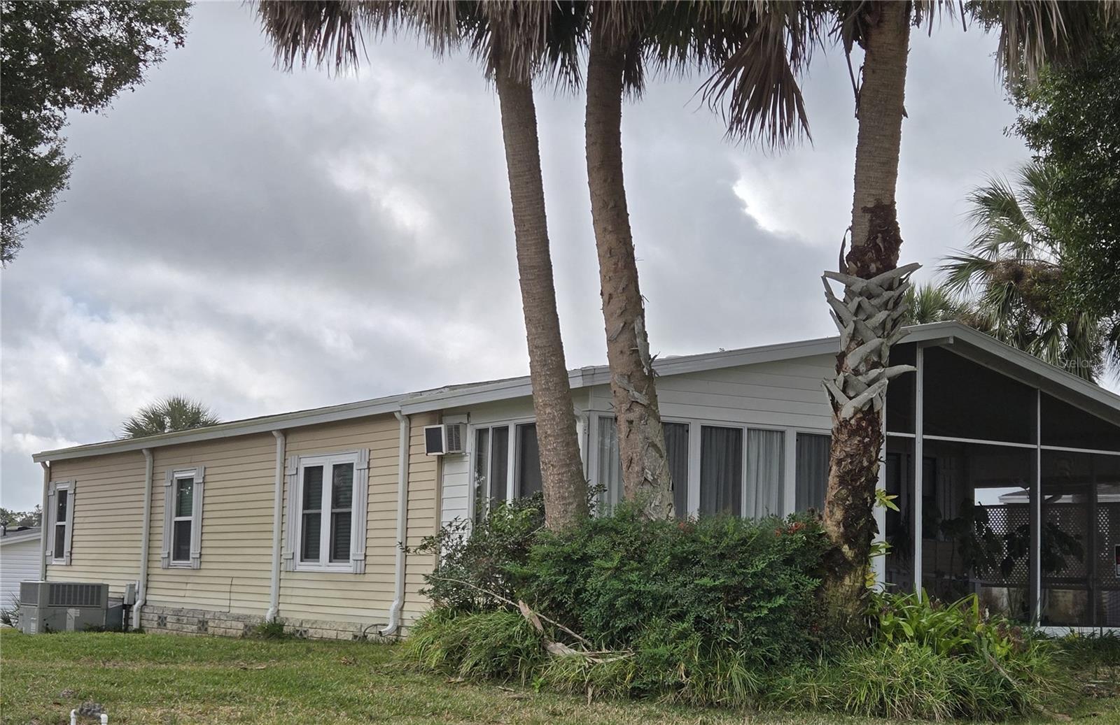 ZELLWOOD STATION COOP MH PARK - Residential