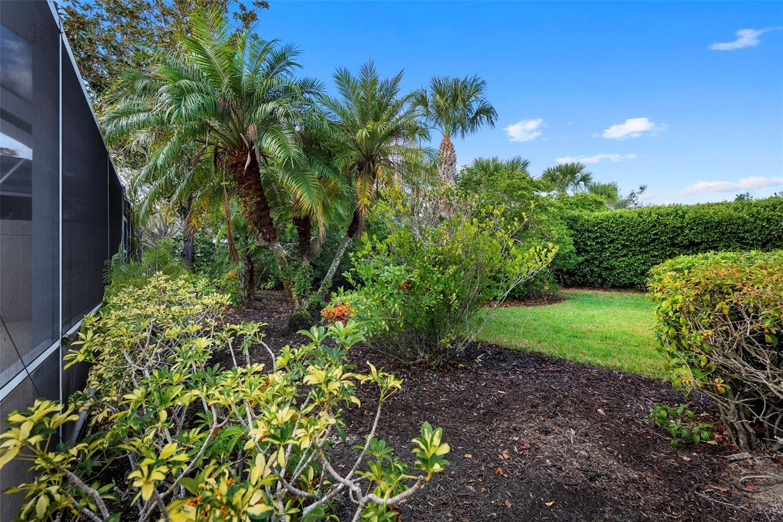 VILLAGEWALK - Residential