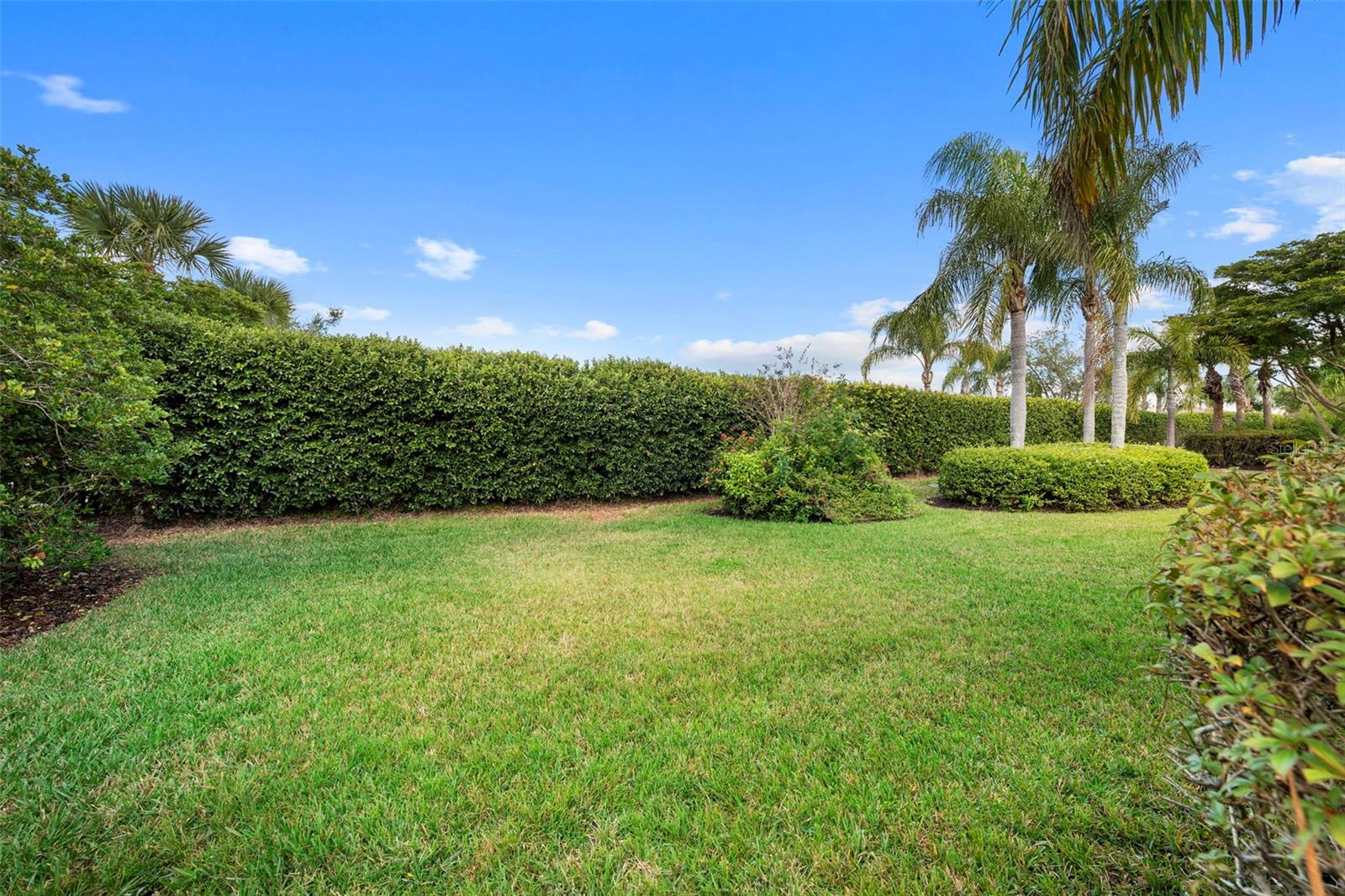 VILLAGEWALK - Residential