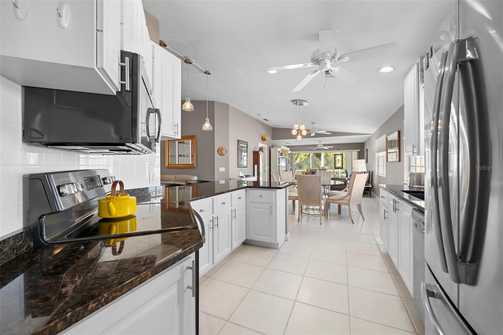 VILLAGEWALK - Residential