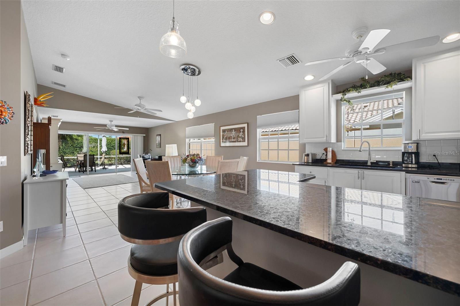 VILLAGEWALK - Residential