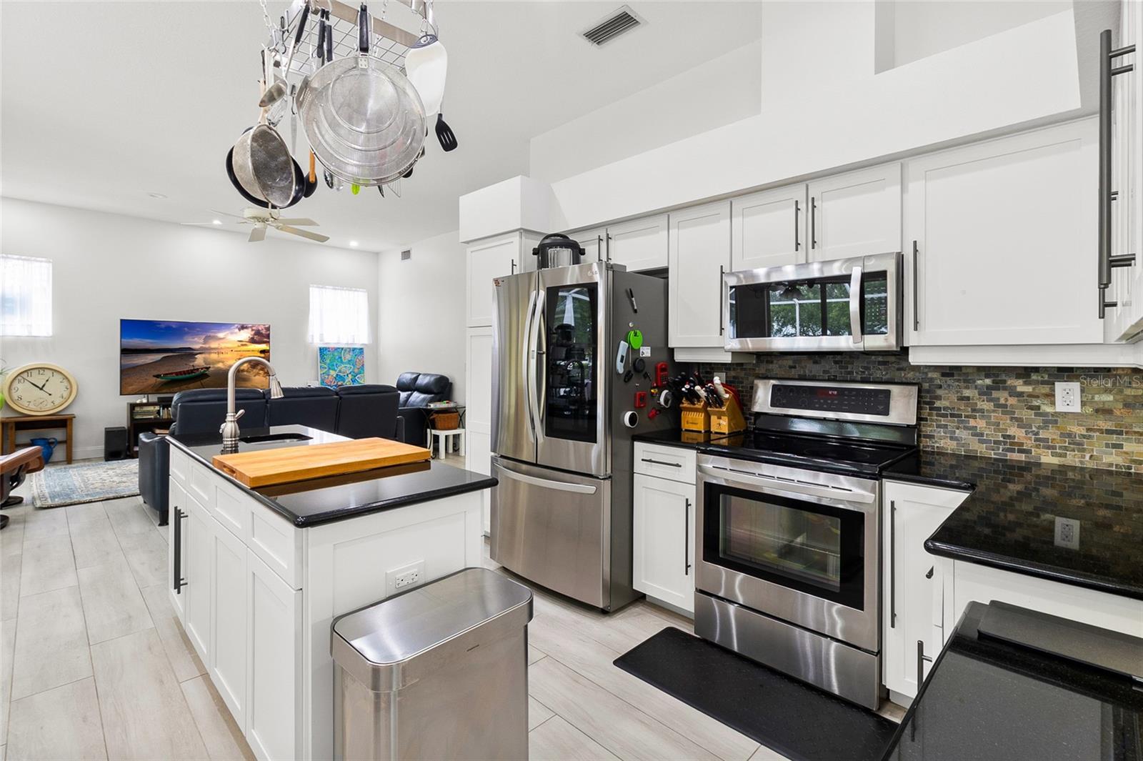 PLACIDO BAYOU - Residential