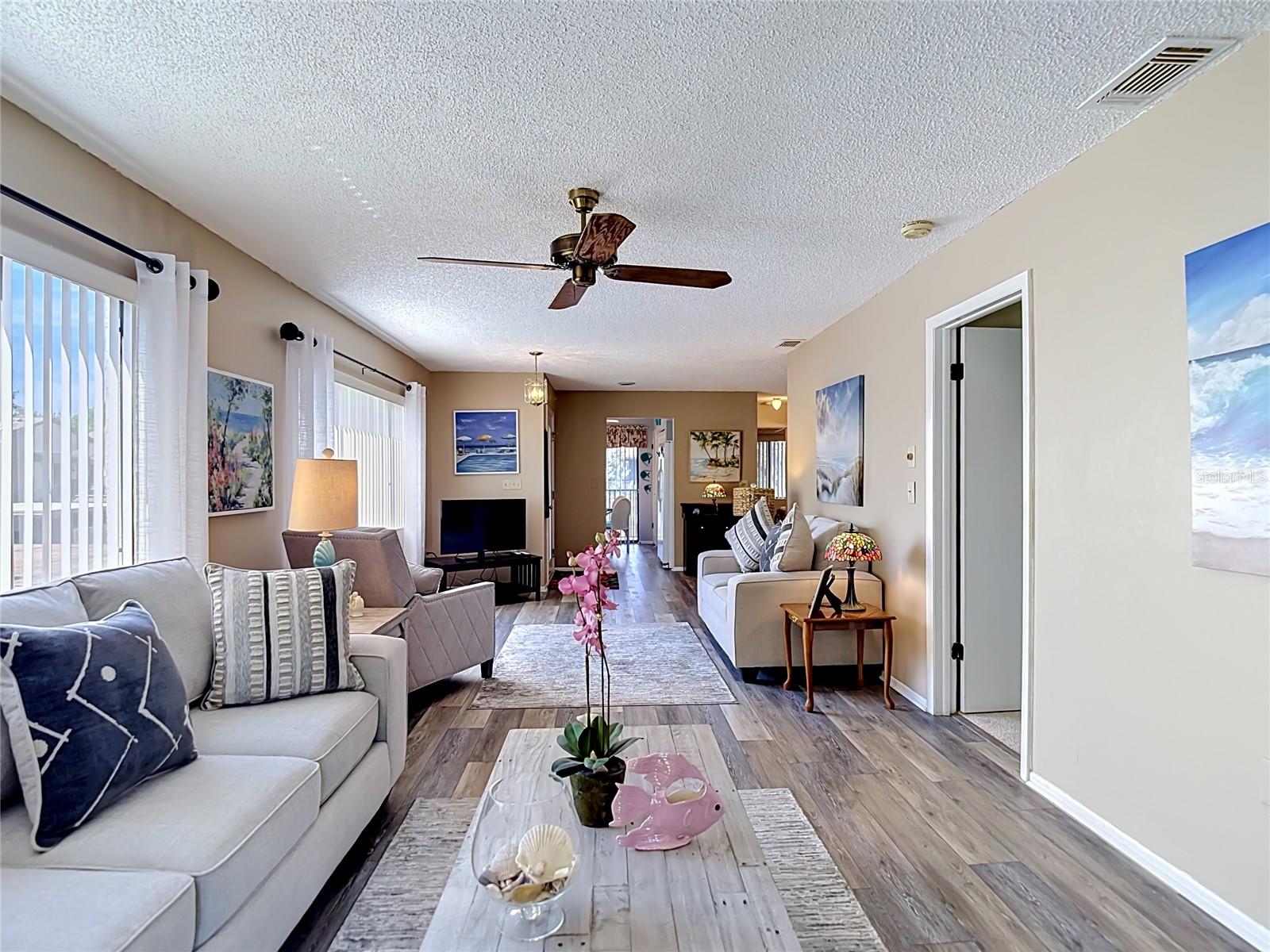 BEACON WOODS WEDGEWOOD CONDO - Residential