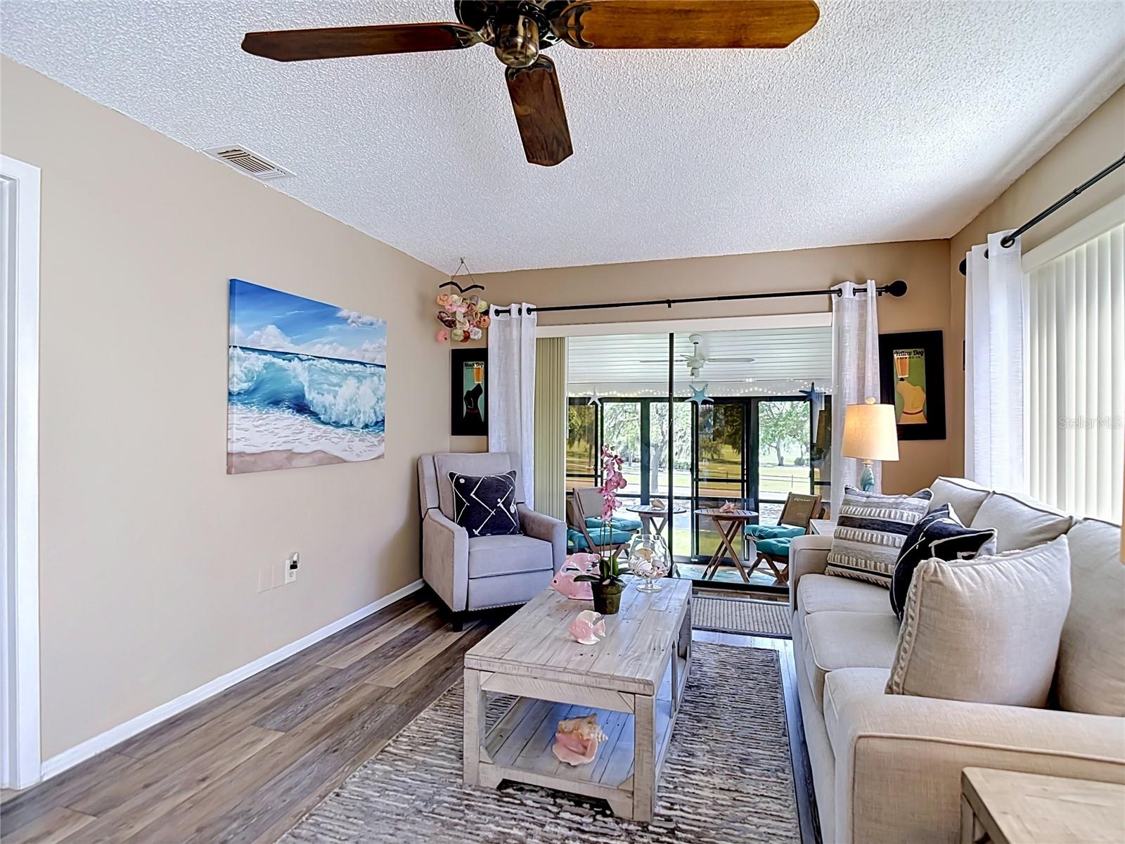 BEACON WOODS WEDGEWOOD CONDO - Residential