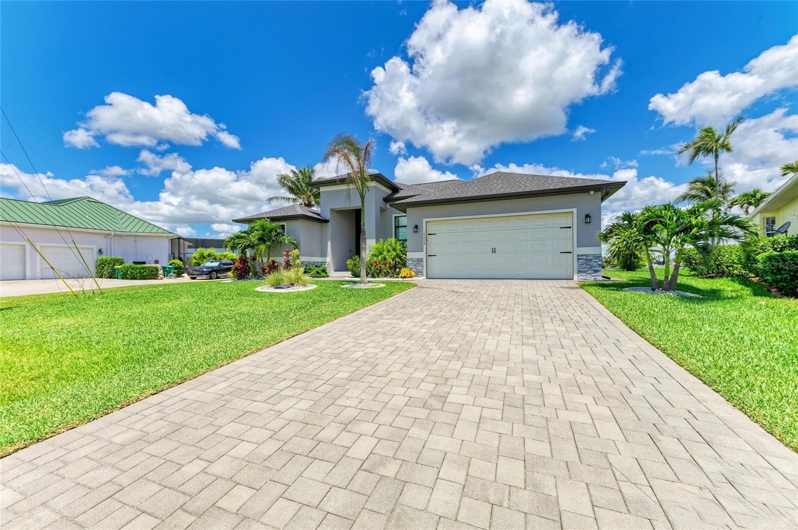 15498 SEAFOAM CIRCLE