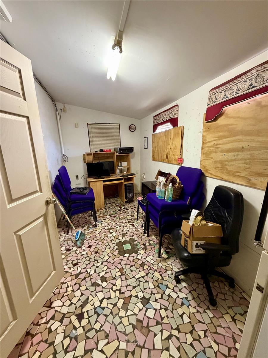 CLEAR LAKE VIEWS - Commercial Sale