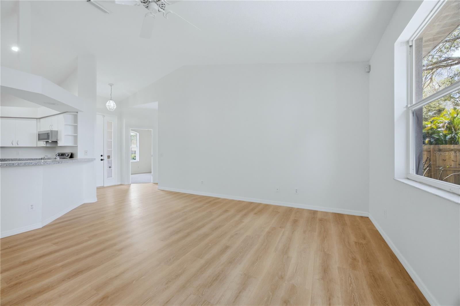 SARASOTA SPGS - Residential